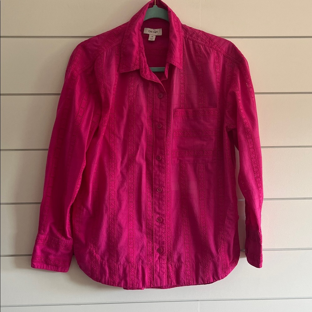 On 34th Cotton Fuchsia Button Up Top